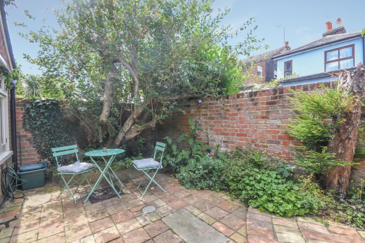 Unique Period One Bedroom House In Colchester Luaran gambar